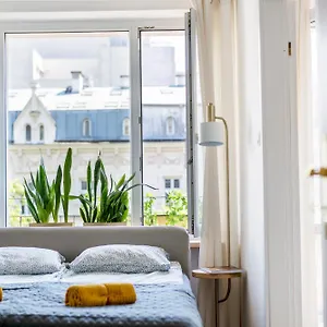 Apartament Greenpoint Hoza, Warszawa
